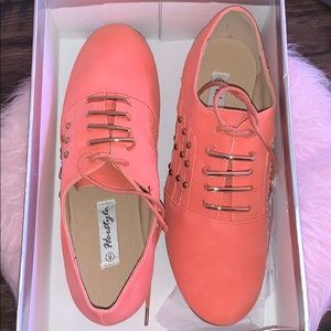 Peach/Coral Flats
